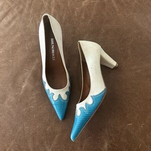 Bruno Magli Women's Cream and Blue Heels